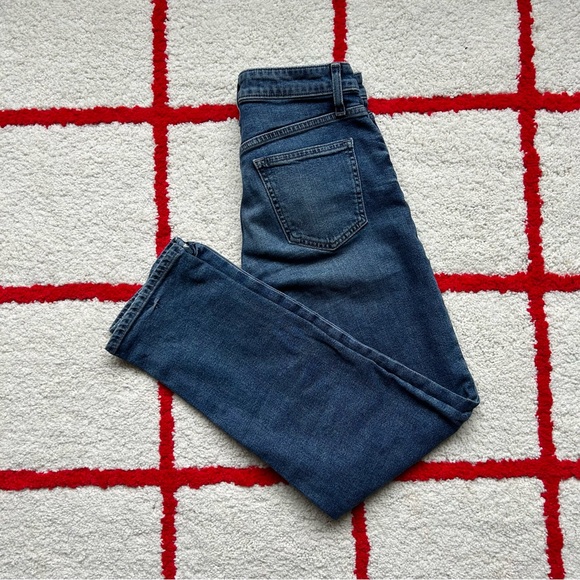 Joe's Jeans The Niki Mid-Rise Boyfriend - Picture 9 of 10